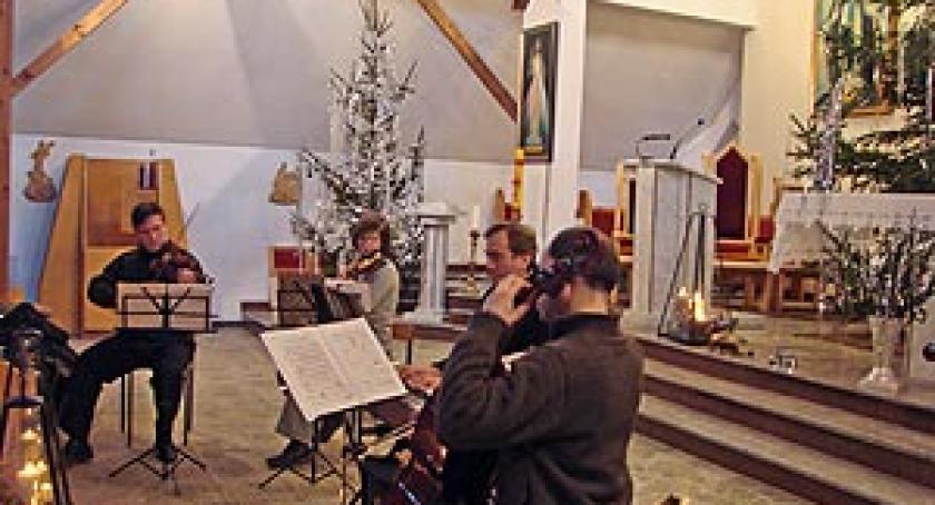 Bach i Haydn w wiejskim kościele. Edukacja i integracja przy muzyce