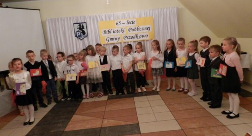 Przodkowo. Biblioteka świętuje 65-lecie działalności