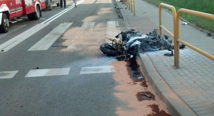 Tuchom. Motocykl w ogniu, kierowca w szpitalu