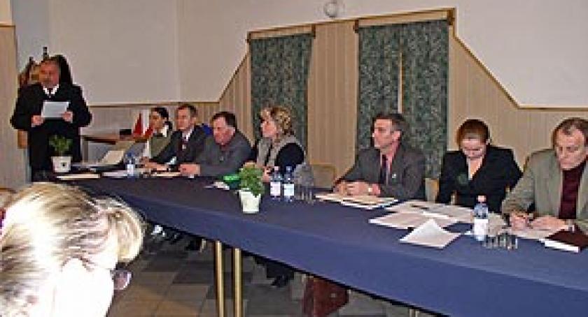 Kartki do urn - żale do władz. Wybierali sołtysów