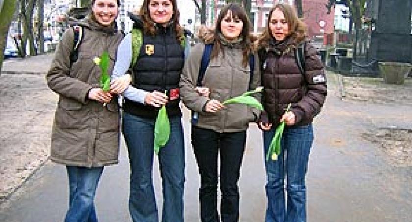Come back Święta Kobiet? Z okazji 8 marca tuilipan i... mandacik