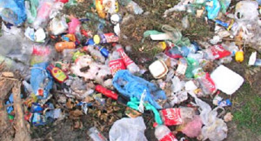 Budżet pod presją środowiska. 70 tys. na śmieci