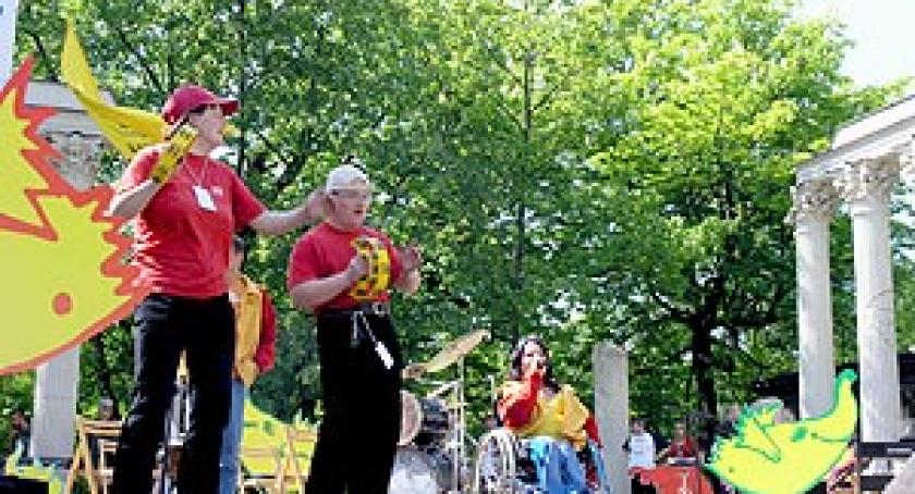 Kolorowa Orkiestra zagrała z Anną Dymną