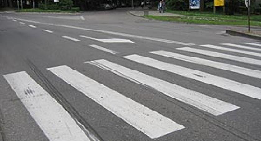 Potrącił na przejściu dla pieszych