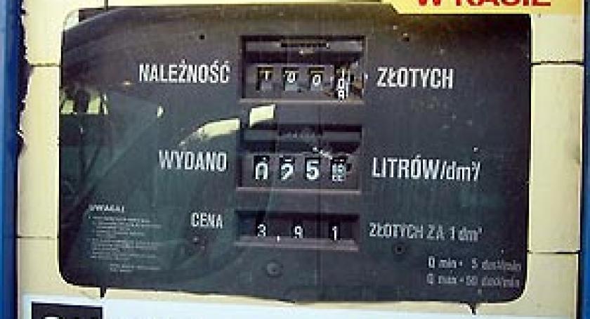 Zatankował, nie zapłacił i uciekł