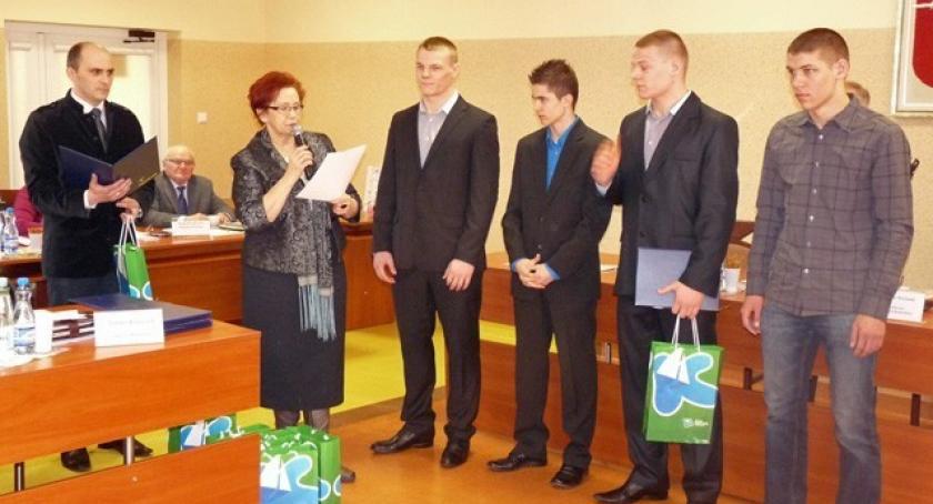 Sportowe stypendia starosty dla zapaśników 