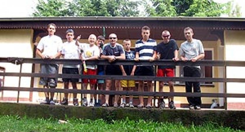 Trenowali na nartorolkach. Obóz sportowy narciarzy GKS Cartusia w Człuchowie