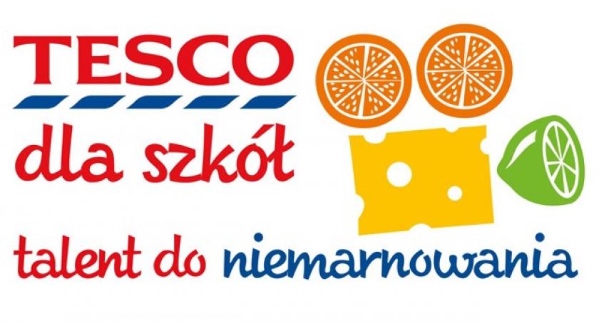 Staniszewo i Banino walczą o sprzęt dla szkół