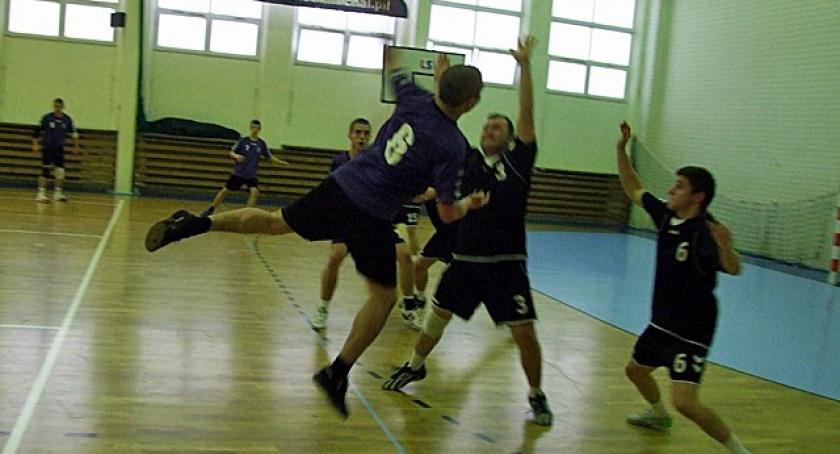 Piłka Ręczna. Dramatyczny mecz i wygrana Cartusi