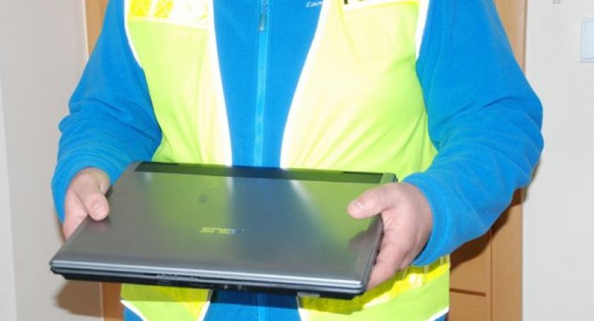 Kartuzy. Ukradł laptopa matce