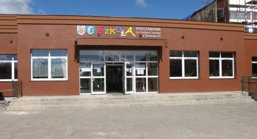 Sierakowice. Szkolna pedagog straszyła dzieci policją?