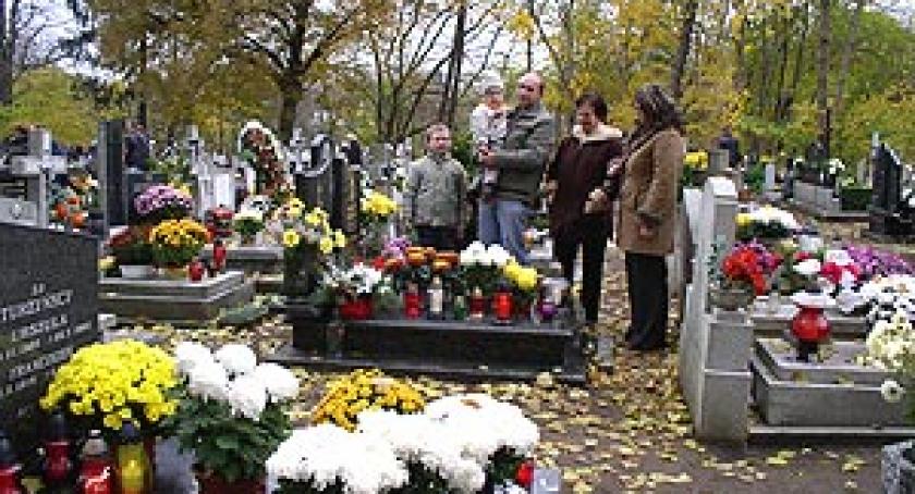 Czas refleksji i zadumy. Dzień Wszystkich Świętych