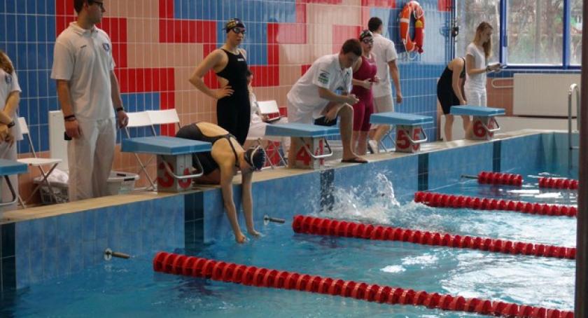 Pływanie. Trops udanie zainaugurował Ligę Pływacką Juniorów