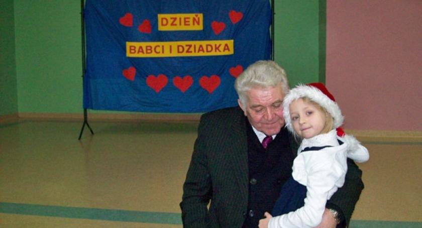 Powiat. Święto babć w szkołach i przedszkolach