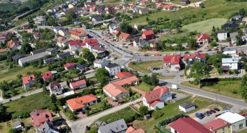 Powiat. Jest nas coraz więcej