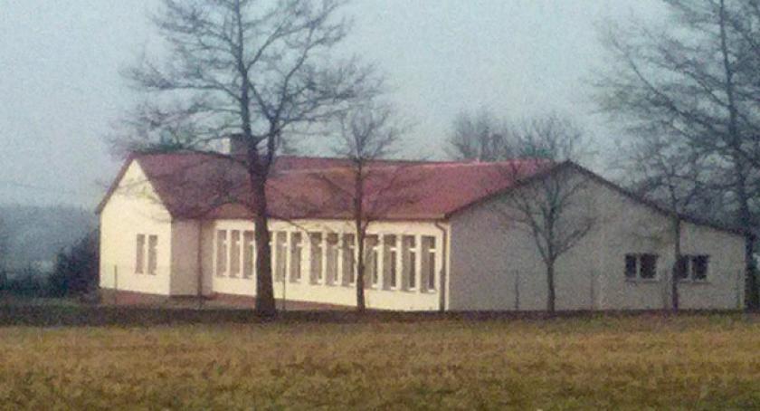 Połęczyno. Szkoła do likwidacji