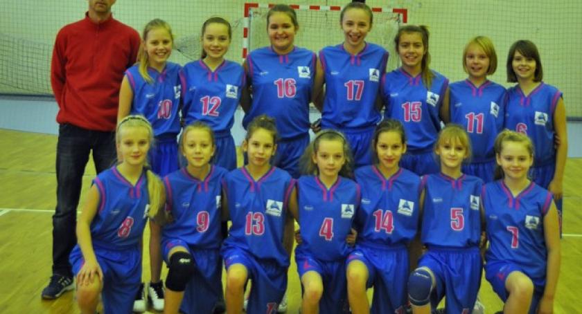 Koszykówka. Trops zwycięski w I finale żaków