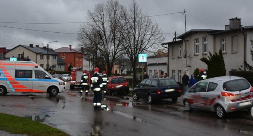 Kartuzy. Zderzenie trzech pojazdów na Zamkowej