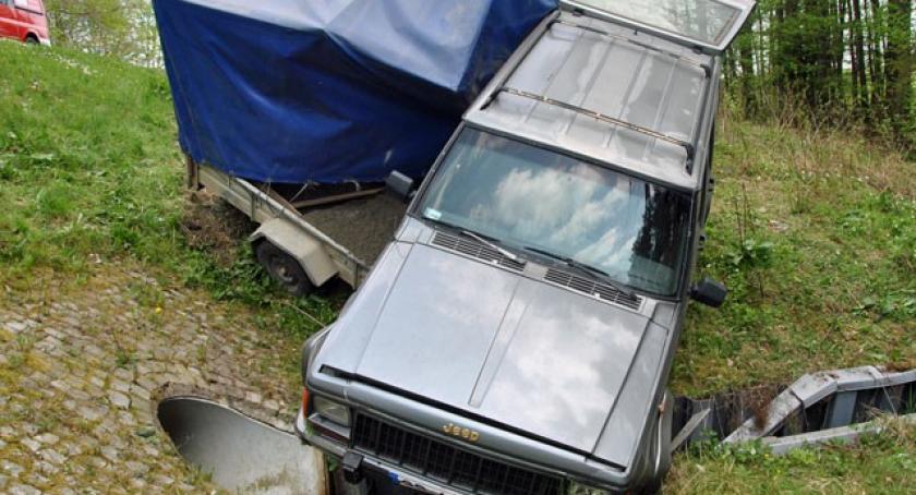 Hopowo. Jeep 