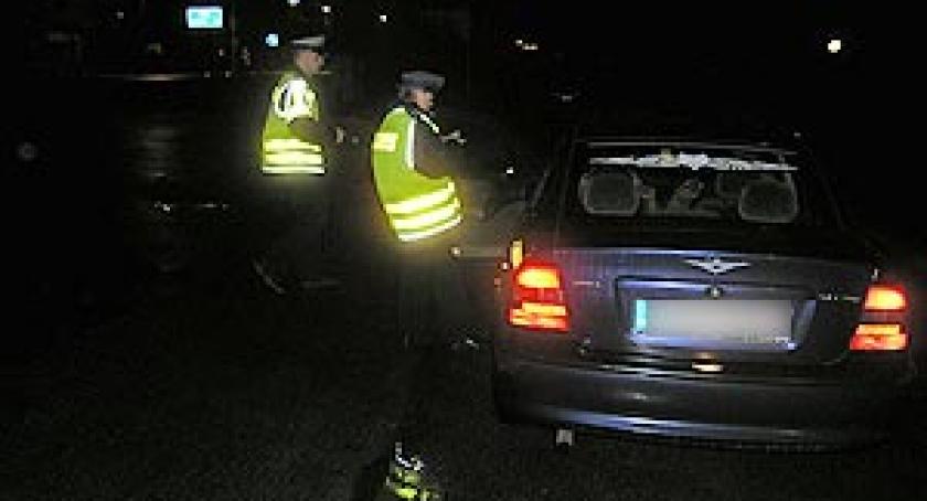 Groził policjantom, że pozbawi ich życia. Sobotnia akcja 