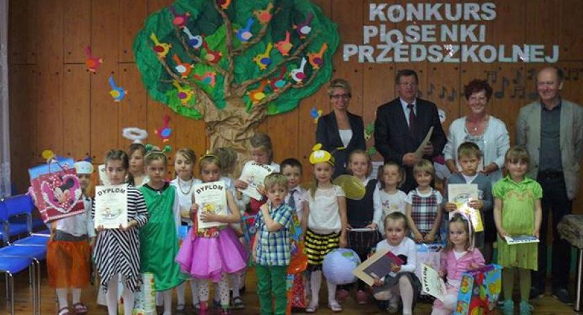 Sulęczyno. Śpiewne rywalizacje przedszkolaków