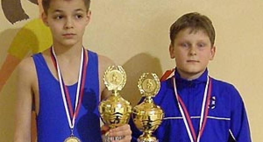 Kartuscy zapaśnicy wrócili z dwoma złotymi medalami. Międzynarodowy Turniej Młodzików w Swietłogorsku