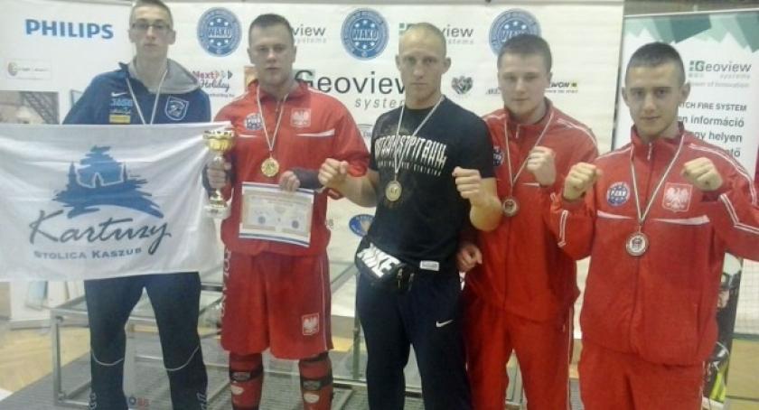 Kickboxing. Artur Bizewski wygrał Puchar Świata!