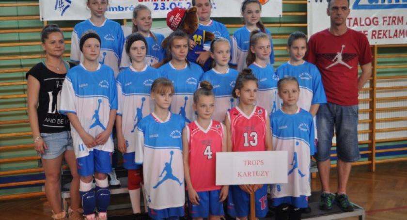 Koszykówka. II miejsce Tropsa w Fesiwalu Koszykówki 