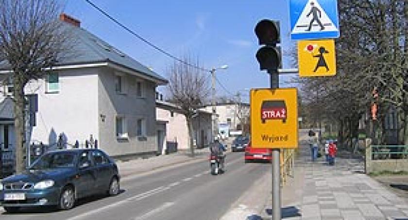Rusza sygnalizacja świetlna na ul. 3 Maja w Kartuzach