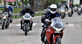 Zakończenie sezonu motocyklowego w Mściszewicach z akcją szczepień