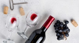 Stojaki na wino jako prezent: jak wybrać najlepszy