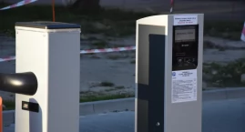 Parking przy szpitalu tylko dla wybranych? Pracownicy PCZ czują się dyskryminowani