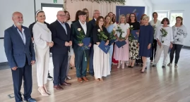 12 nauczycieli szkół średnich z awansem. W Kobysewie&hellip;