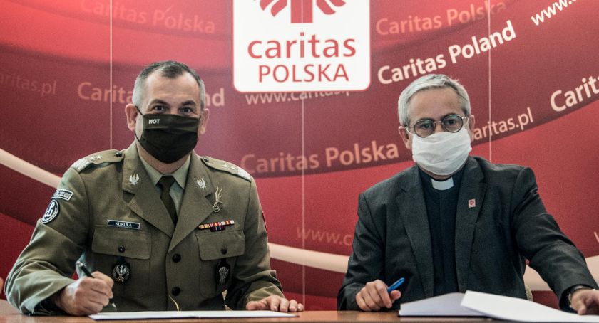 Terytorialsi i Caritas współpracują od marca. Teraz podpisali porozumienie