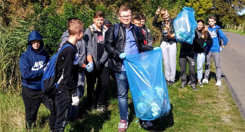 Zebrali 40 worków śmieci