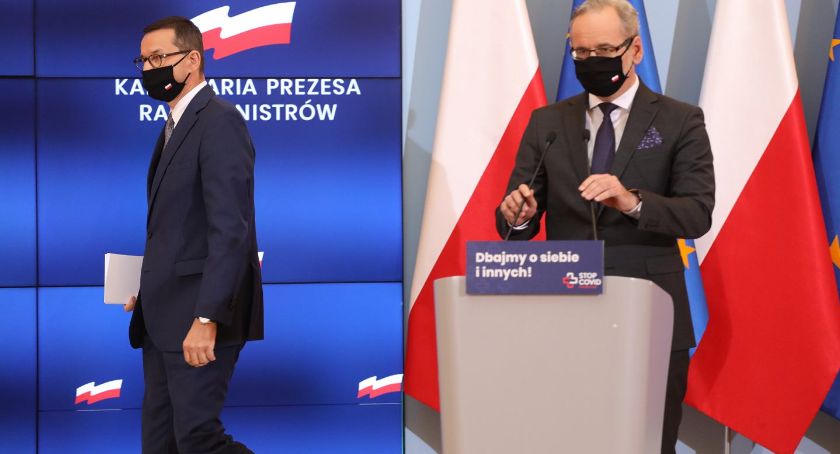 Morawiecki i Niedzielski chcą nas zamknąć na święta