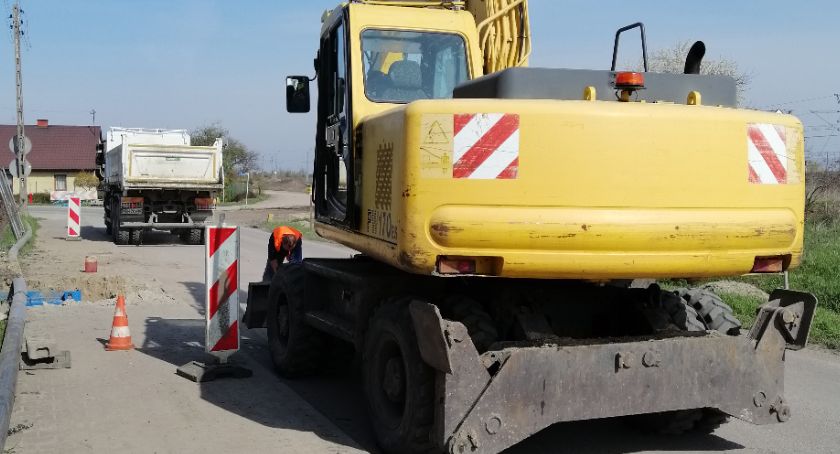 Osiedle Michalinów. Trwa modernizacja sieci wodociągowych i budowa kanalizacji 