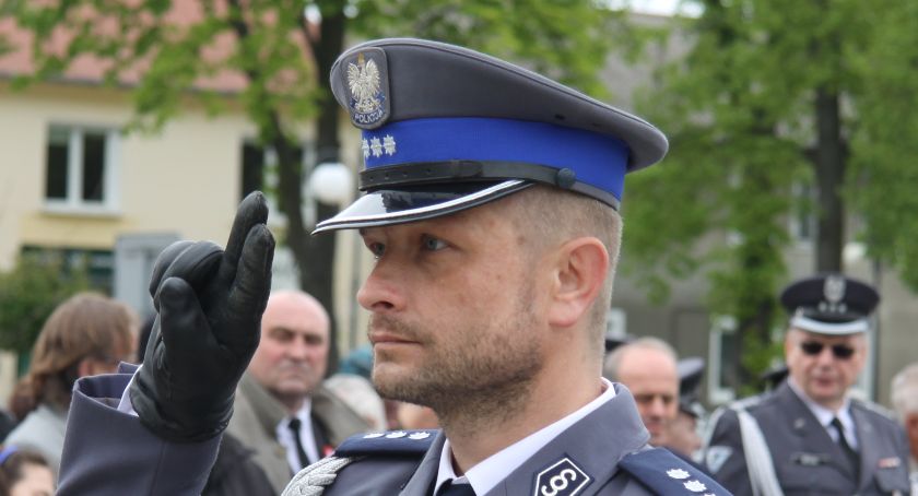 Komendant komisariatu żegna się z Dęblinem
