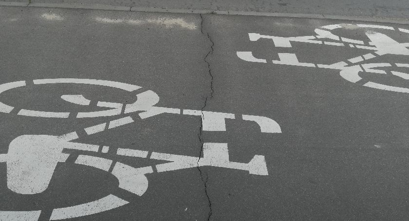 Ścieżki rowerowe do remontu. Kto zawalił sprawę ?