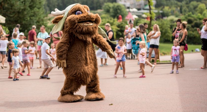 Magiczne Ogrody atrakcji i piwonii