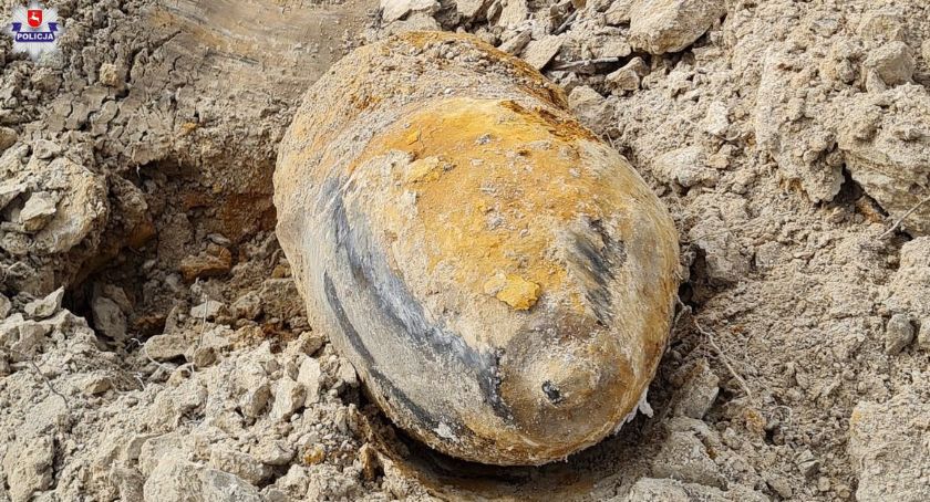 DĘBLIN: Wykopali 100 kilogramową bombę 