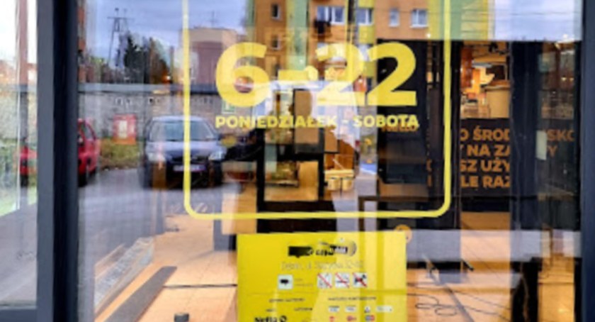 Przy supermarkecie sypią się mandaty 