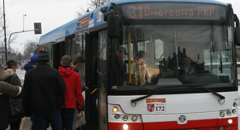 Możesz wyrazić swoją opinię na temat komunikacji miejskiej