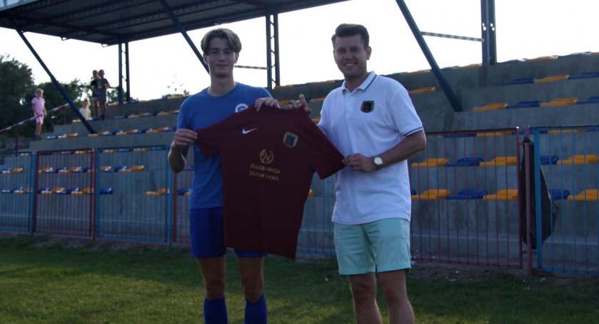 Tytus Pielak nowym graczem Czarnych