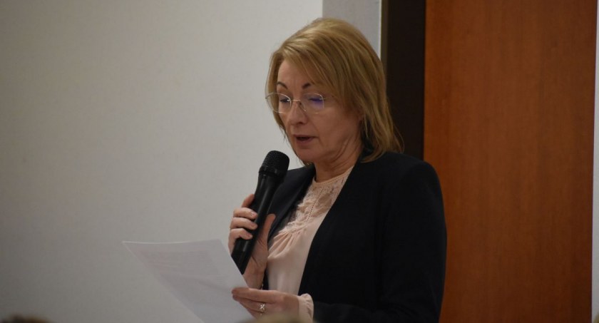 Burmistrz Siedlecka: Z czego wynika stawka za śmieci?
