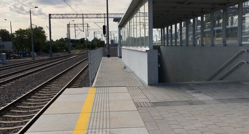 Peron nr 3 już do dyspozycji podróżnych