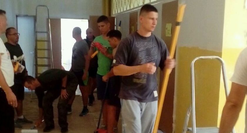 Żołnierze pomogli wyremontować ośrodek