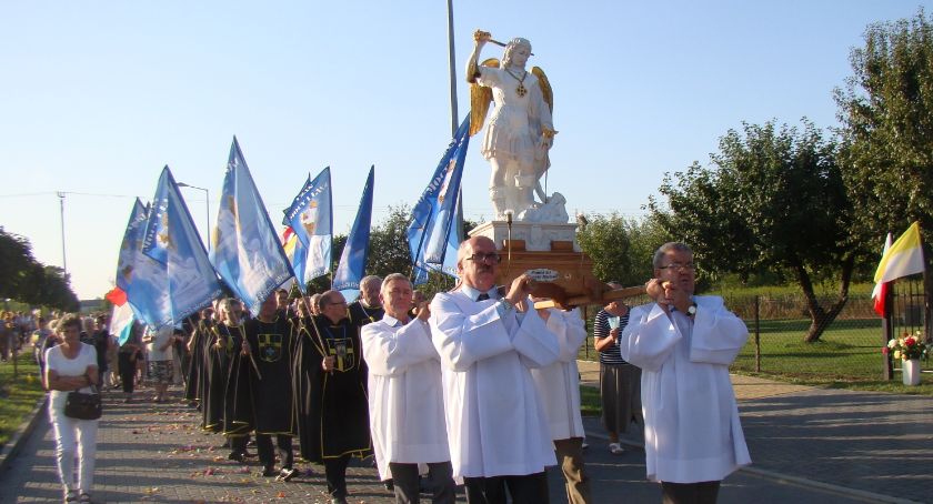Michał Archanioł będzie strzegł przed złym duchem