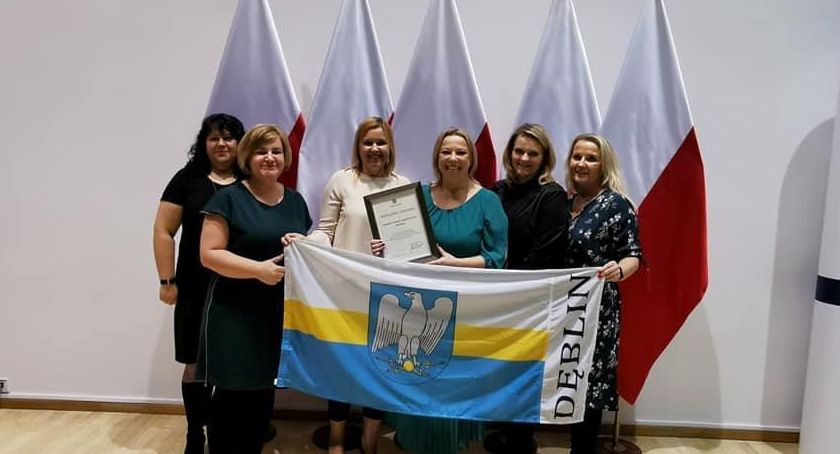 OPS Dęblin - Na co dzień pomagają potrzebującym. Zostali docenieni