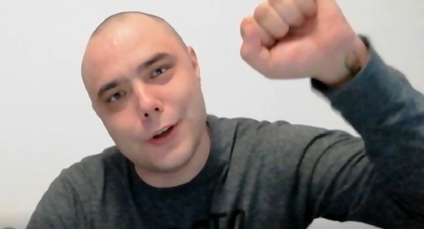 Raper nagrał pozdrowienia dla piłkarzy